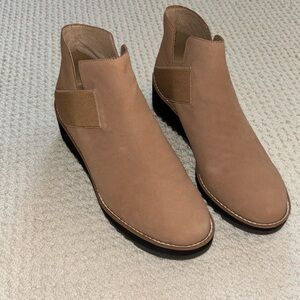 Eileen Fisher Suede Booties